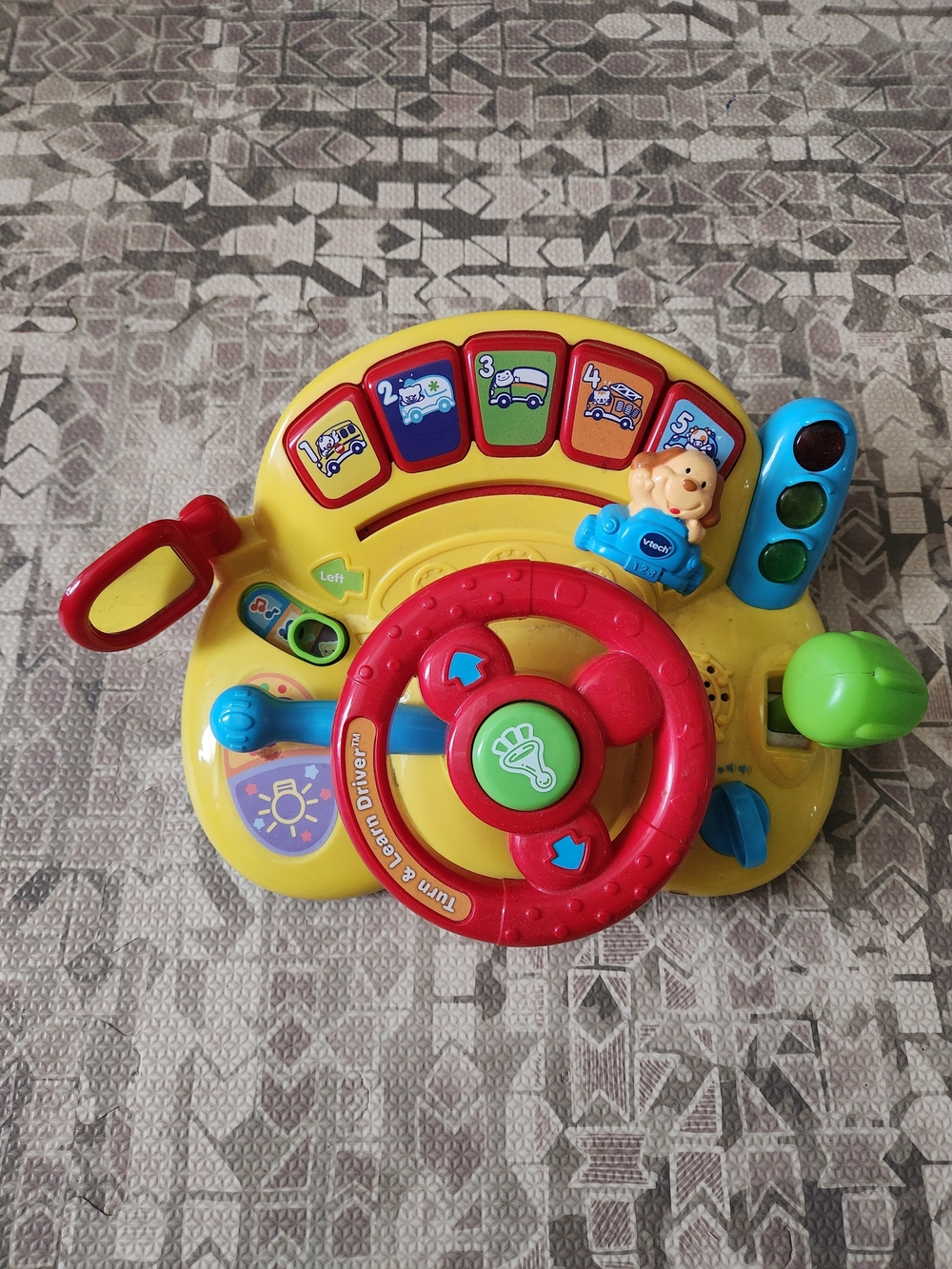 NWOB VTech Turn & Learn Driver Steering Wheel